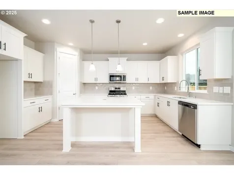 10705 NE 139th Avenue Vancouver WA 98682