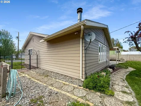1590 Ash Street Baker City OR 97814