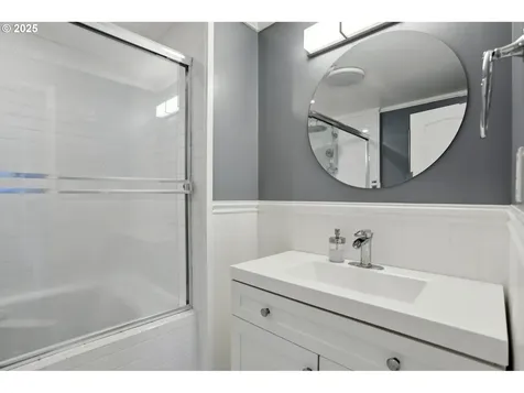 101 NE 95th Avenue Vancouver WA 98664