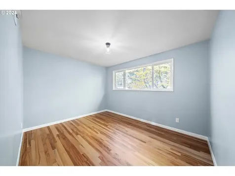 12615 SW Edgewood Street Portland OR 97225