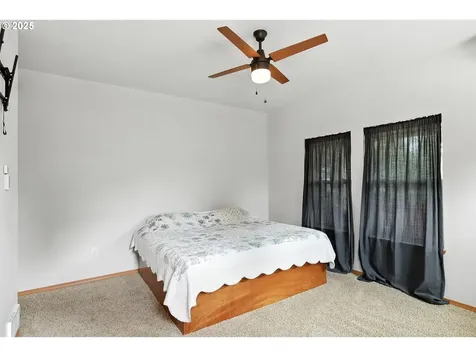 10387 N Mohawk Avenue Portland OR 97203