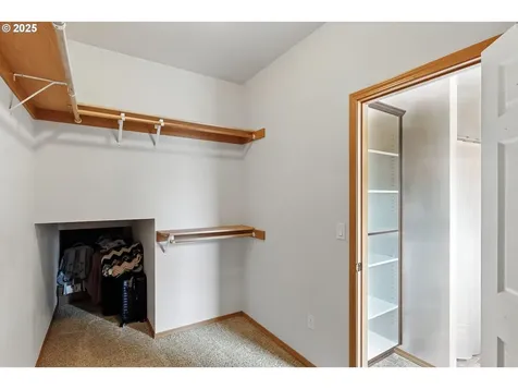 10387 N Mohawk Avenue Portland OR 97203
