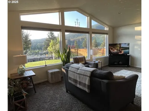 265 Elkview Drive Canyon City OR 97820