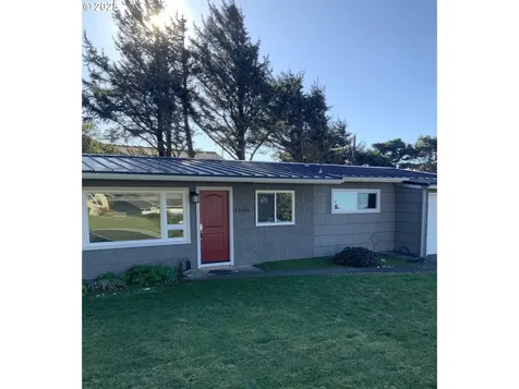 94058 Iris Street Gold Beach OR 97444