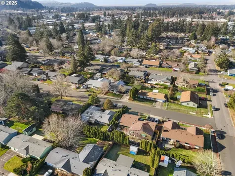 839 SE 209th Avenue Gresham OR 97030