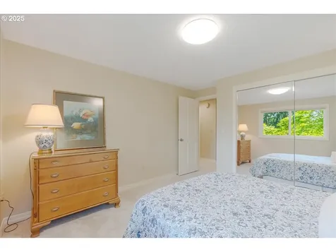 2308 Summit Drive Lake Oswego OR 97034