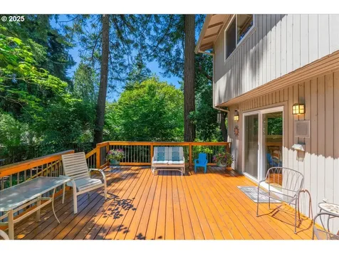 2308 Summit Drive Lake Oswego OR 97034