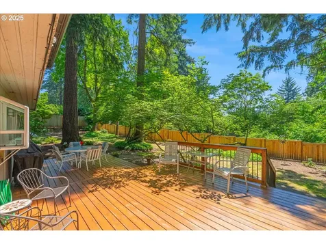 2308 Summit Drive Lake Oswego OR 97034