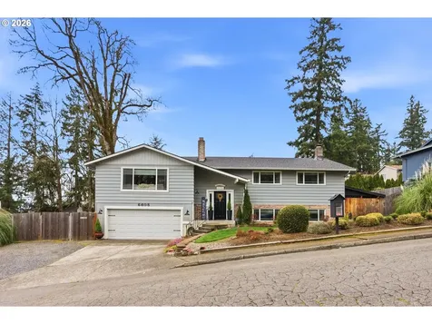 6605 Parkway Drive Gladstone OR 97027