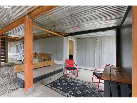 6605 Parkway Drive Gladstone OR 97027