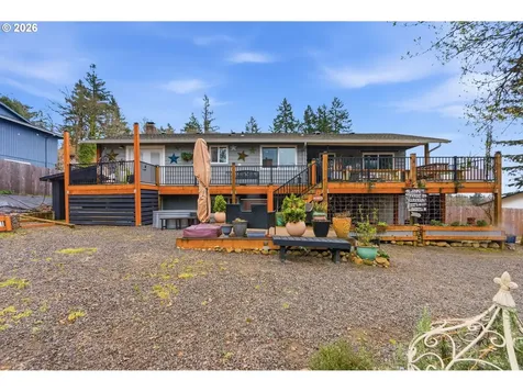 6605 Parkway Drive Gladstone OR 97027