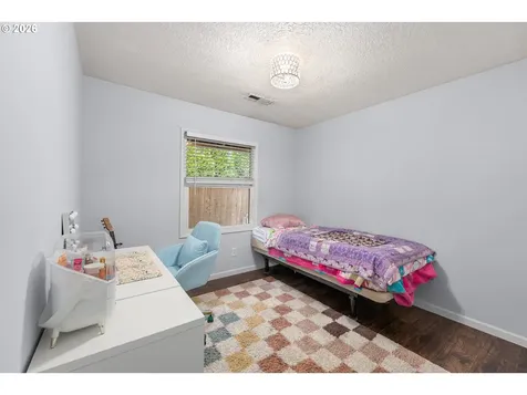 1716 SE 157th Avenue Portland OR 97233