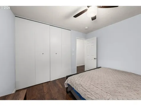 1716 SE 157th Avenue Portland OR 97233