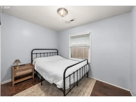 1716 SE 157th Avenue Portland OR 97233