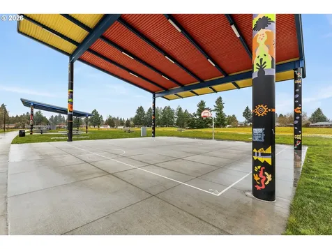 1716 SE 157th Avenue Portland OR 97233