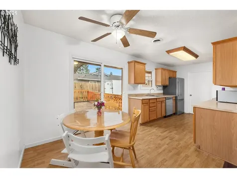 1716 SE 157th Avenue Portland OR 97233