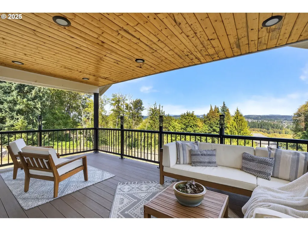 32102 NW Eagle Crest Drive Ridgefield WA 98642
