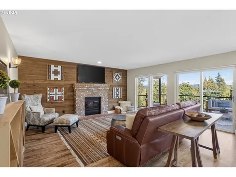 32102 NW Eagle Crest Drive Ridgefield WA 98642