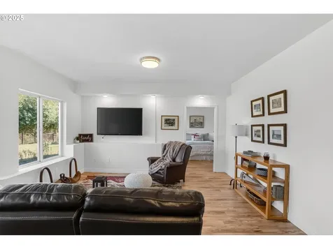 32102 NW Eagle Crest Drive Ridgefield WA 98642