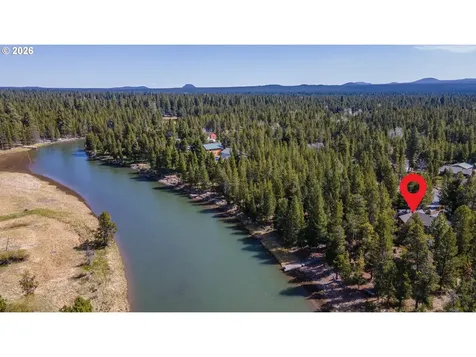 55877 Wood Duck Drive Bend OR 97707