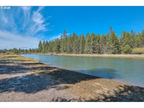55877 Wood Duck Drive Bend OR 97707