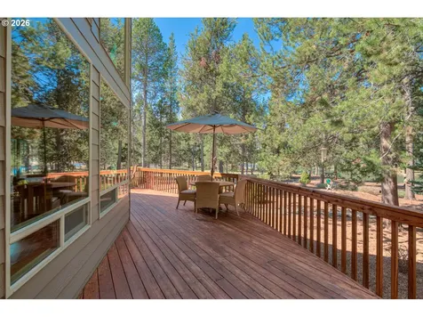 55877 Wood Duck Drive Bend OR 97707