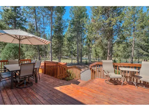 55877 Wood Duck Drive Bend OR 97707