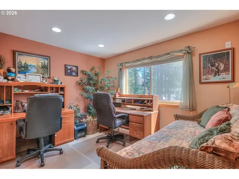 55877 Wood Duck Drive Bend OR 97707