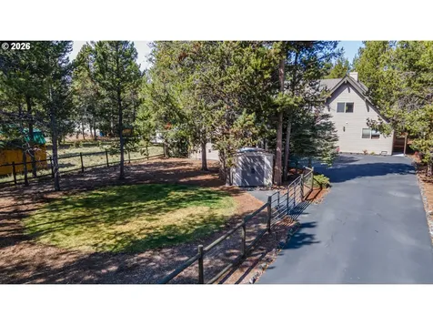 55877 Wood Duck Drive Bend OR 97707