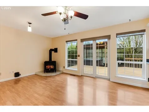 1334 N Terry Street Portland OR 97217