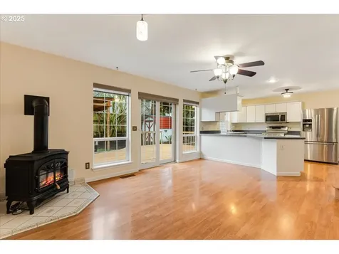 1334 N Terry Street Portland OR 97217