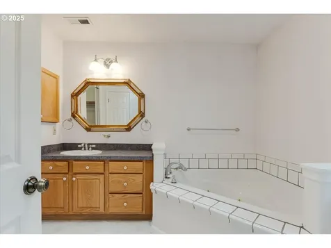1334 N Terry Street Portland OR 97217