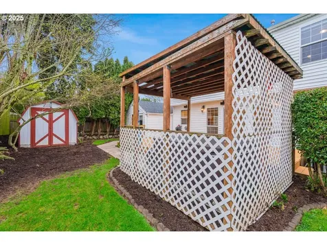 1334 N Terry Street Portland OR 97217
