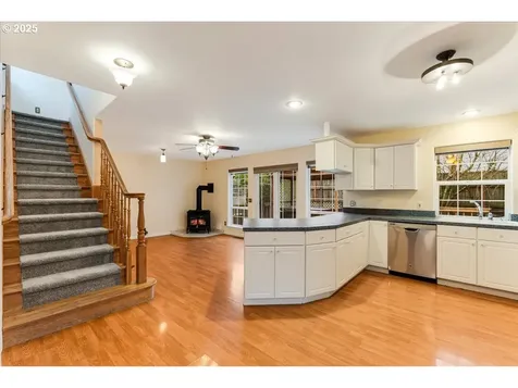 1334 N Terry Street Portland OR 97217