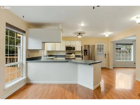 1334 N Terry Street Portland OR 97217