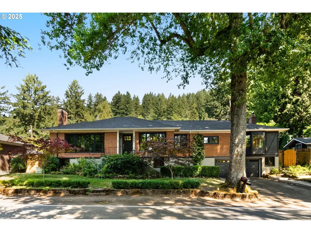 2461 SW Sunset Boulevard Portland OR 97239
