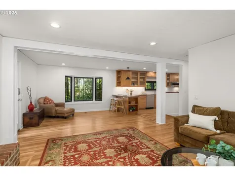 2461 SW Sunset Boulevard Portland OR 97239