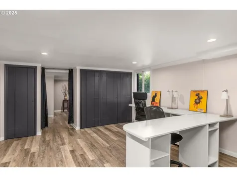 2461 SW Sunset Boulevard Portland OR 97239