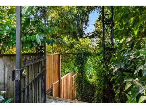 2461 SW Sunset Boulevard Portland OR 97239