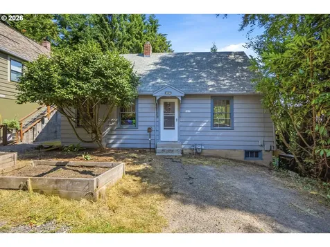 1017 SW Grover Street Portland OR 97239