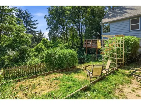 1017 SW Grover Street Portland OR 97239