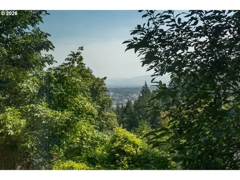 1017 SW Grover Street Portland OR 97239
