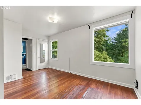 1017 SW Grover Street Portland OR 97239