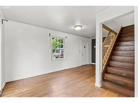 1017 SW Grover Street Portland OR 97239