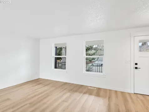 154 SE Hood Avenue Gresham OR 97080