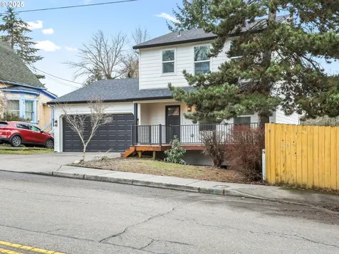 154 SE Hood Avenue Gresham OR 97080