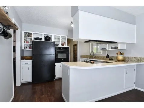 3803 NE 142nd Avenue Portland OR 97230