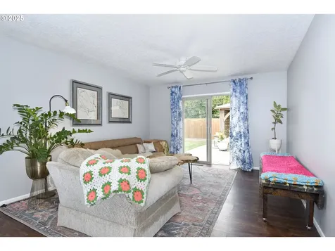 3803 NE 142nd Avenue Portland OR 97230