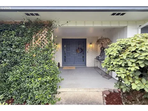 3803 NE 142nd Avenue Portland OR 97230