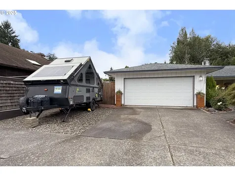 3803 NE 142nd Avenue Portland OR 97230